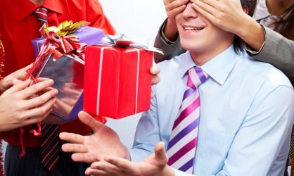 100 прикольных коротких поздравлений с Днём рождения другу